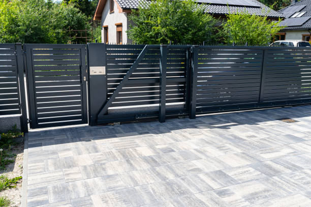 Reliable Roanoke, IL Driveway Pavers Solutions